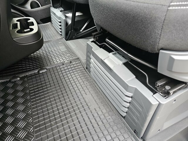 FIAT Ducato 120 L2H1 Premium Kabine + Visibility... - Малък ван: снимка 5 FIAT Ducato 120 L2H1 Premium Kabine + Visibility... - Малък ван: снимка 5