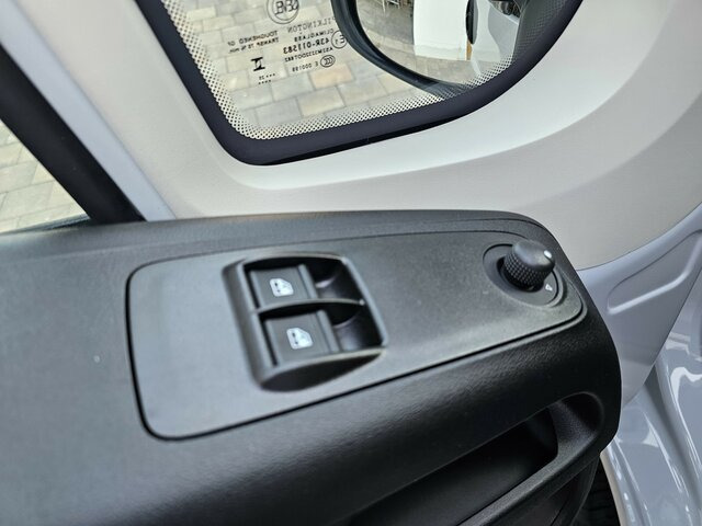 Лизинг на FIAT Ducato 140 DOKA Pritsche 2,9 Navi 10' v.Cockpit FIAT Ducato 140 DOKA Pritsche 2,9 Navi 10' v.Cockpit: снимка 38