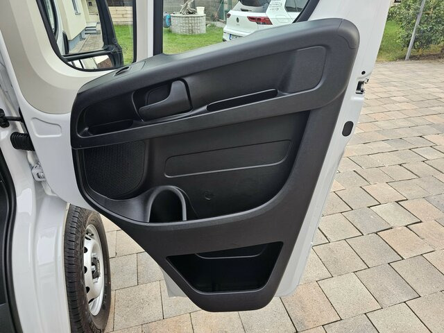 Нови Товарен бус FIAT Ducato 35 140 Serie10-9.2 L2H1 Premium Kabine...: снимка 24 Нови Товарен бус FIAT Ducato 35 140 Serie10-9.2 L2H1 Premium Kabine...: снимка 24