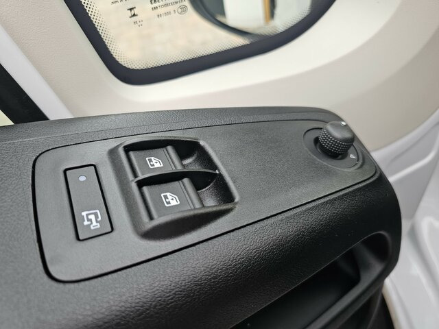 Нови Товарен бус FIAT Ducato 35 140 Serie10-9.2 L2H1 Premium Kabine...: снимка 39 Нови Товарен бус FIAT Ducato 35 140 Serie10-9.2 L2H1 Premium Kabine...: снимка 39