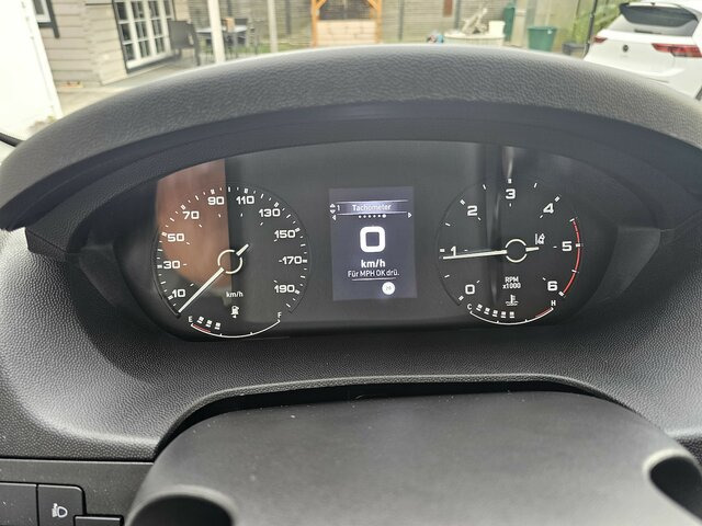 Нови Товарен бус FIAT Ducato 35 140 Serie10-9.2 L2H1 Premium Kabine...: снимка 10 Нови Товарен бус FIAT Ducato 35 140 Serie10-9.2 L2H1 Premium Kabine...: снимка 10