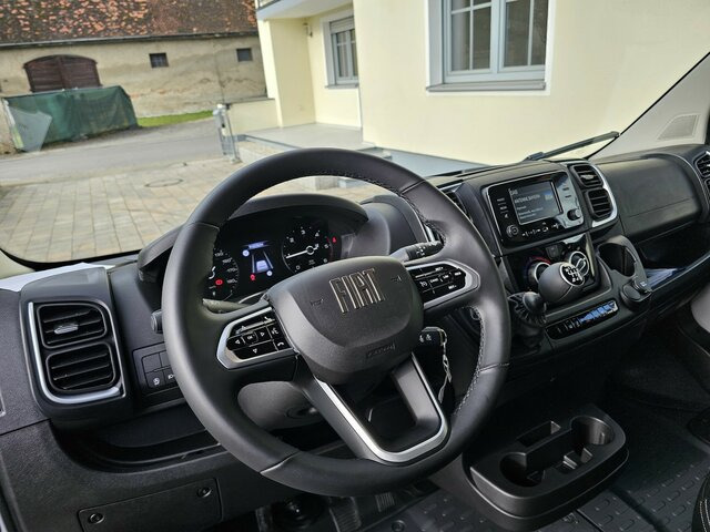 FIAT Ducato 35 L3H2 MAXI 13m³ 180 teilverglast... - Товарен бус: снимка 4 FIAT Ducato 35 L3H2 MAXI 13m³ 180 teilverglast... - Товарен бус: снимка 4