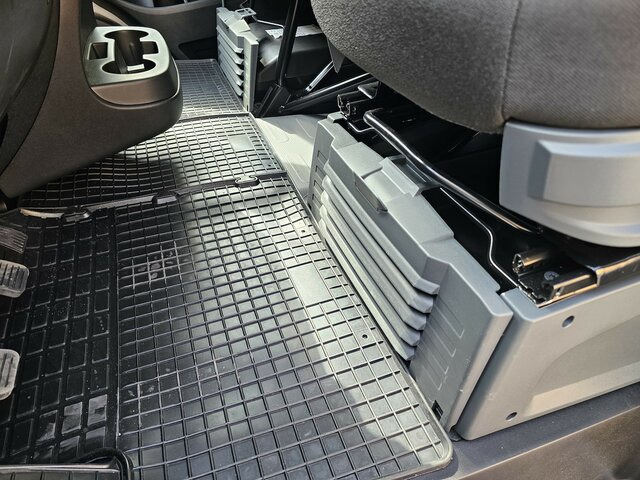 FIAT Ducato MAXI 35 180 Koffer 4,9 Seitentüre LED - Лекотоварен автомобил фургон: снимка 3 FIAT Ducato MAXI 35 180 Koffer 4,9 Seitentüre LED - Лекотоварен автомобил фургон: снимка 3