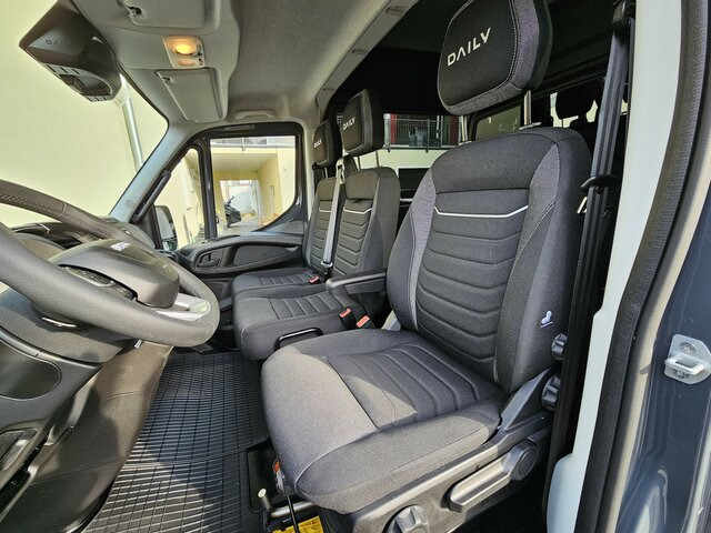 IVECO Daily 35S18HA8V DOKA Snoeks Mixto Hi-Matic 16m³ - Товарен бус, Бус с двойна кабина: снимка 4 IVECO Daily 35S18HA8V DOKA Snoeks Mixto Hi-Matic 16m³ - Товарен бус, Бус с двойна кабина: снимка 4