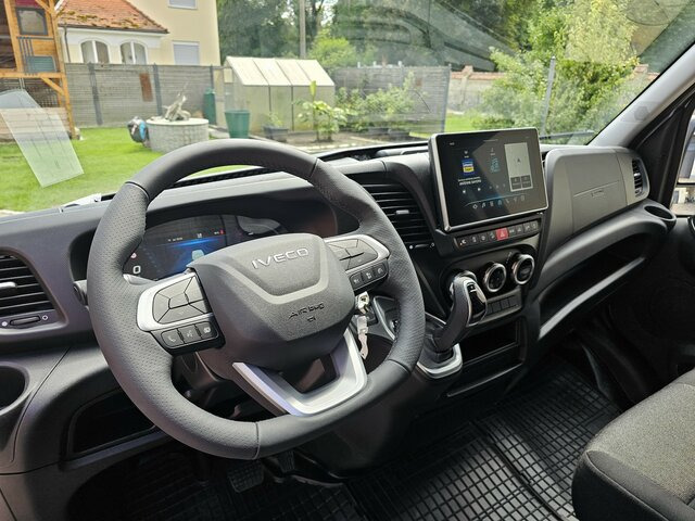 IVECO Daily 35S18HA8V DOKA Snoeks Mixto Hi-Matic 16m³ - Товарен бус, Бус с двойна кабина: снимка 4 IVECO Daily 35S18HA8V DOKA Snoeks Mixto Hi-Matic 16m³ - Товарен бус, Бус с двойна кабина: снимка 4