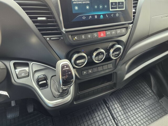 Товарен бус, Бус с двойна кабина IVECO Daily 35S18HA8V DOKA Snoeks Mixto Hi-Matic 16m³...: снимка 11