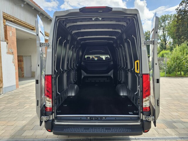 Товарен бус, Бус с двойна кабина IVECO Daily 35S18HA8V DOKA Snoeks Mixto Hi-Matic 16m³...: снимка 38