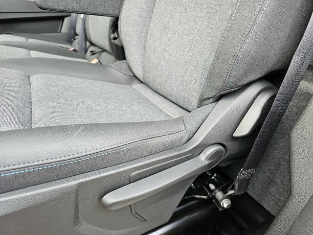 RENAULT Master L2H2 170 Neues Modell 10'' Navi Kamera - Товарен бус: снимка 2 RENAULT Master L2H2 170 Neues Modell 10'' Navi Kamera - Товарен бус: снимка 2