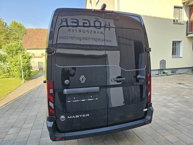 Товарен бус RENAULT Master L2H2 170 Neues Modell 10'' Navi Kamera: снимка 27