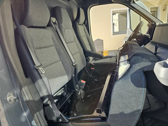 Лизинг на RENAULT Master L3H2 170 Neues Modell 10 Navi Kamera AHK... RENAULT Master L3H2 170 Neues Modell 10 Navi Kamera AHK...: снимка 19