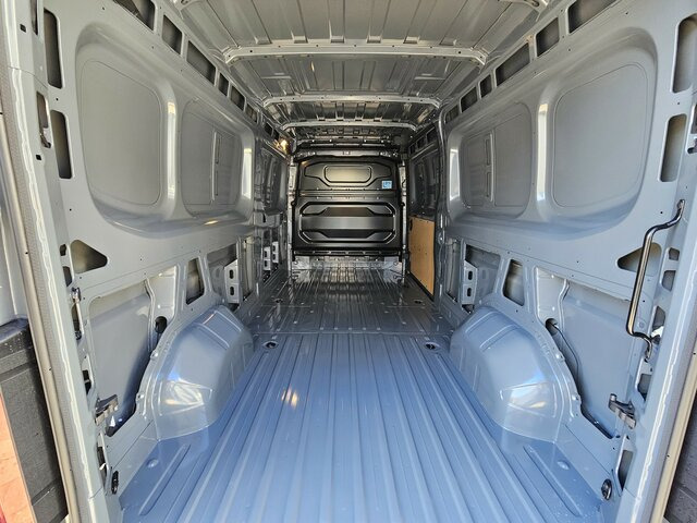 Лизинг на RENAULT Master L3H2 170 Neues Modell 10 Navi Kamera AHK... RENAULT Master L3H2 170 Neues Modell 10 Navi Kamera AHK...: снимка 27