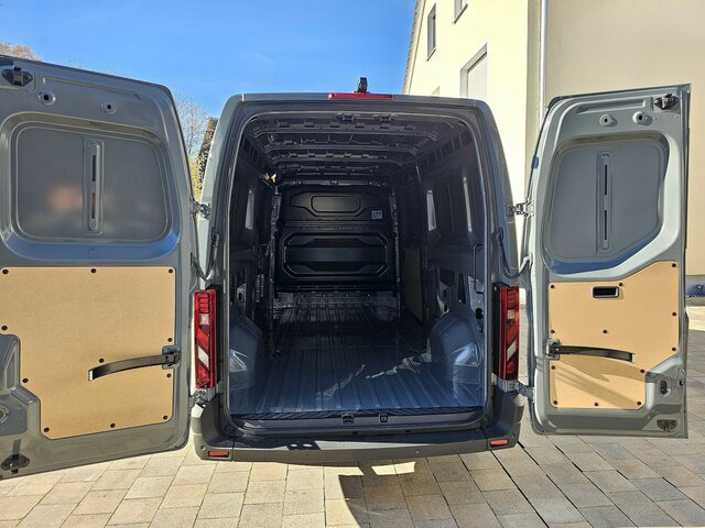 Лизинг на RENAULT Master L3H2 170 Neues Modell 10 Navi Kamera AHK... RENAULT Master L3H2 170 Neues Modell 10 Navi Kamera AHK...: снимка 26