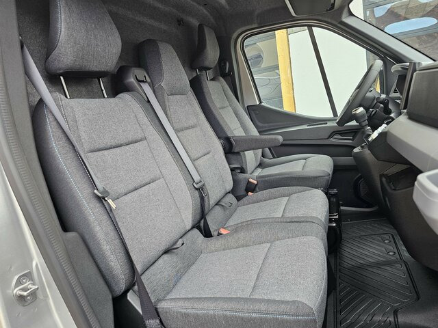 Нови Товарен бус RENAULT Master L3H2 170 Neues Modell 10'' Navi Kamera...: снимка 14