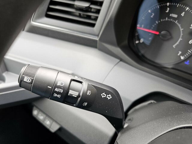 RENAULT Master L3H2 170 Neues Modell 10'' Navi Kamera - Товарен бус: снимка 5 RENAULT Master L3H2 170 Neues Modell 10'' Navi Kamera - Товарен бус: снимка 5