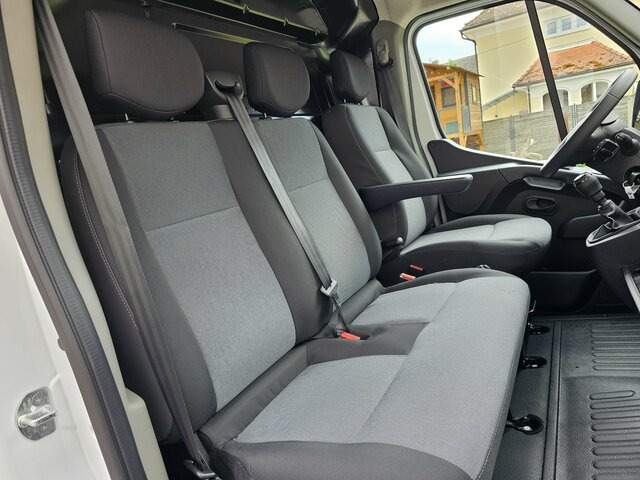 Нови Товарен бус RENAULT Master L3H2 dci 150 3,5t PRO+ Navi PDC: снимка 18