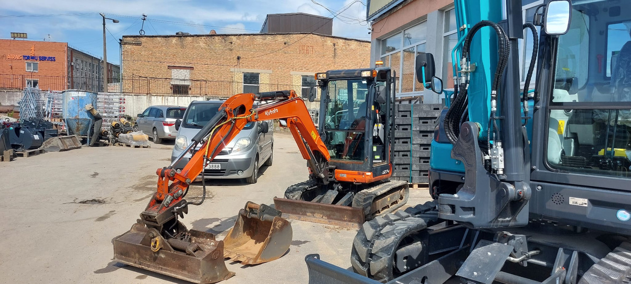 Kubota U27-4 HI - Мини багер: снимка 5 Kubota U27-4 HI - Мини багер: снимка 5