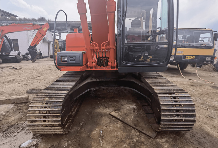 12ton hitachi ex120-5 excavator for sale used crawler digger machine SECOND HAND hitachi ex120-5 excavator for sale - Верижен багер: снимка 5 12ton hitachi ex120-5 excavator for sale used crawler digger machine SECOND HAND hitachi ex120-5 excavator for sale - Верижен багер: снимка 5