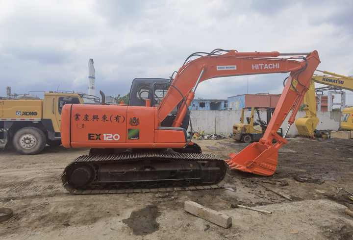 12ton hitachi ex120-5 excavator for sale used crawler digger machine SECOND HAND hitachi ex120-5 excavator for sale - Верижен багер: снимка 3 12ton hitachi ex120-5 excavator for sale used crawler digger machine SECOND HAND hitachi ex120-5 excavator for sale - Верижен багер: снимка 3