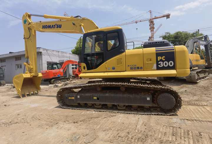 Automation Used komatsu pc300-7 excavator second hand ecvacators cheap price used komatsu for hot sale - Верижен багер: снимка 2 Automation Used komatsu pc300-7 excavator second hand ecvacators cheap price used komatsu for hot sale - Верижен багер: снимка 2