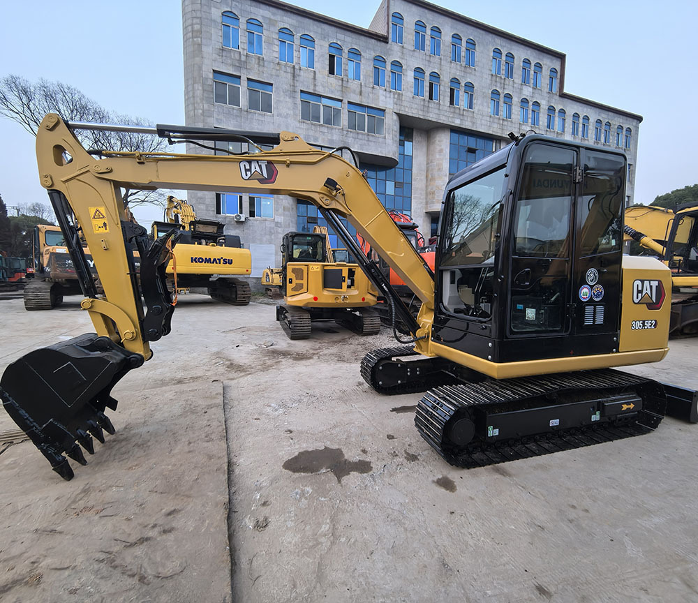 CAT 305.5E2 Excavator - Мини багер: снимка 4 CAT 305.5E2 Excavator - Мини багер: снимка 4