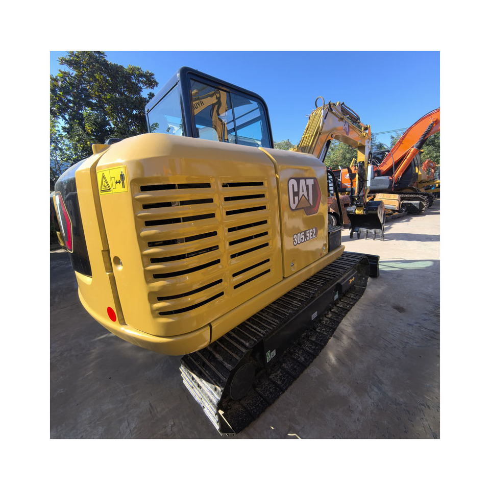 CAT 305.5E2 Excavator - Верижен багер: снимка 1 CAT 305.5E2 Excavator - Верижен багер: снимка 1