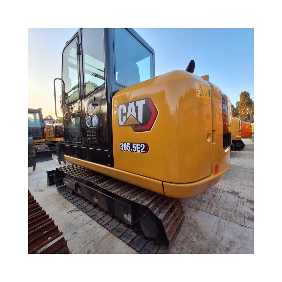 CAT 305.5E2 Excavator - Верижен багер: снимка 1 CAT 305.5E2 Excavator - Верижен багер: снимка 1