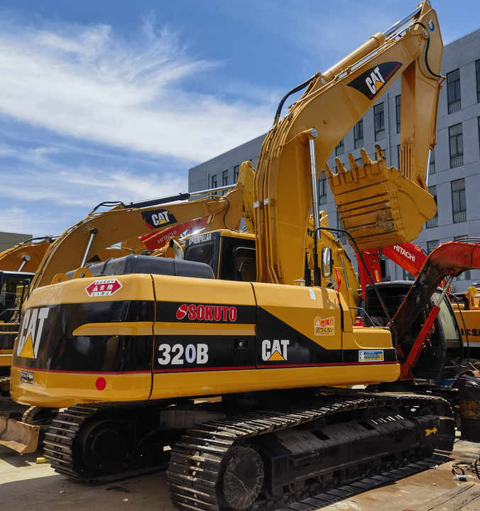 CAT 320B Excavator - Верижен багер: снимка 1 CAT 320B Excavator - Верижен багер: снимка 1