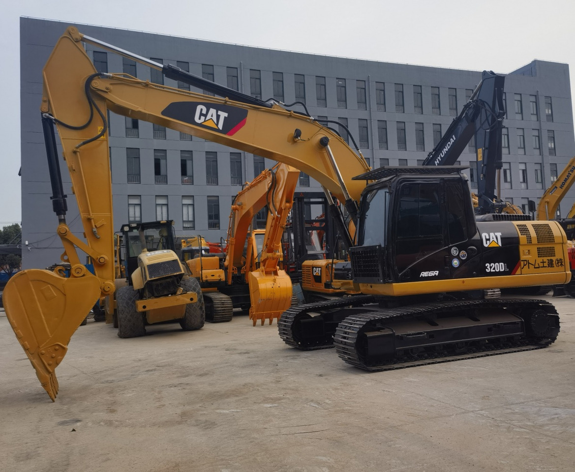 CAT 320DL Excavator - Верижен багер: снимка 2 CAT 320DL Excavator - Верижен багер: снимка 2