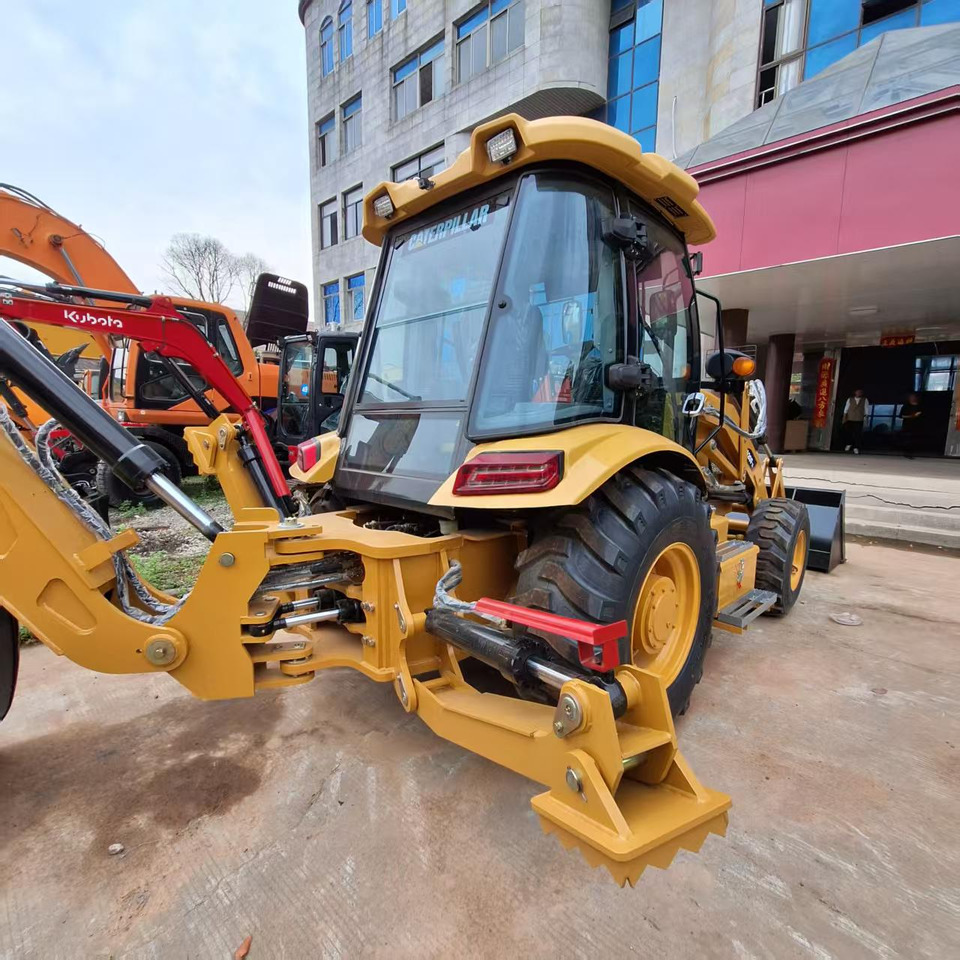 CAT 420F Backhoe Loader - Багер-товарач: снимка 3 CAT 420F Backhoe Loader - Багер-товарач: снимка 3