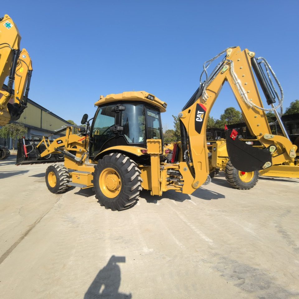 CAT 420F Backhoe Loader - Багер-товарач: снимка 1 CAT 420F Backhoe Loader - Багер-товарач: снимка 1