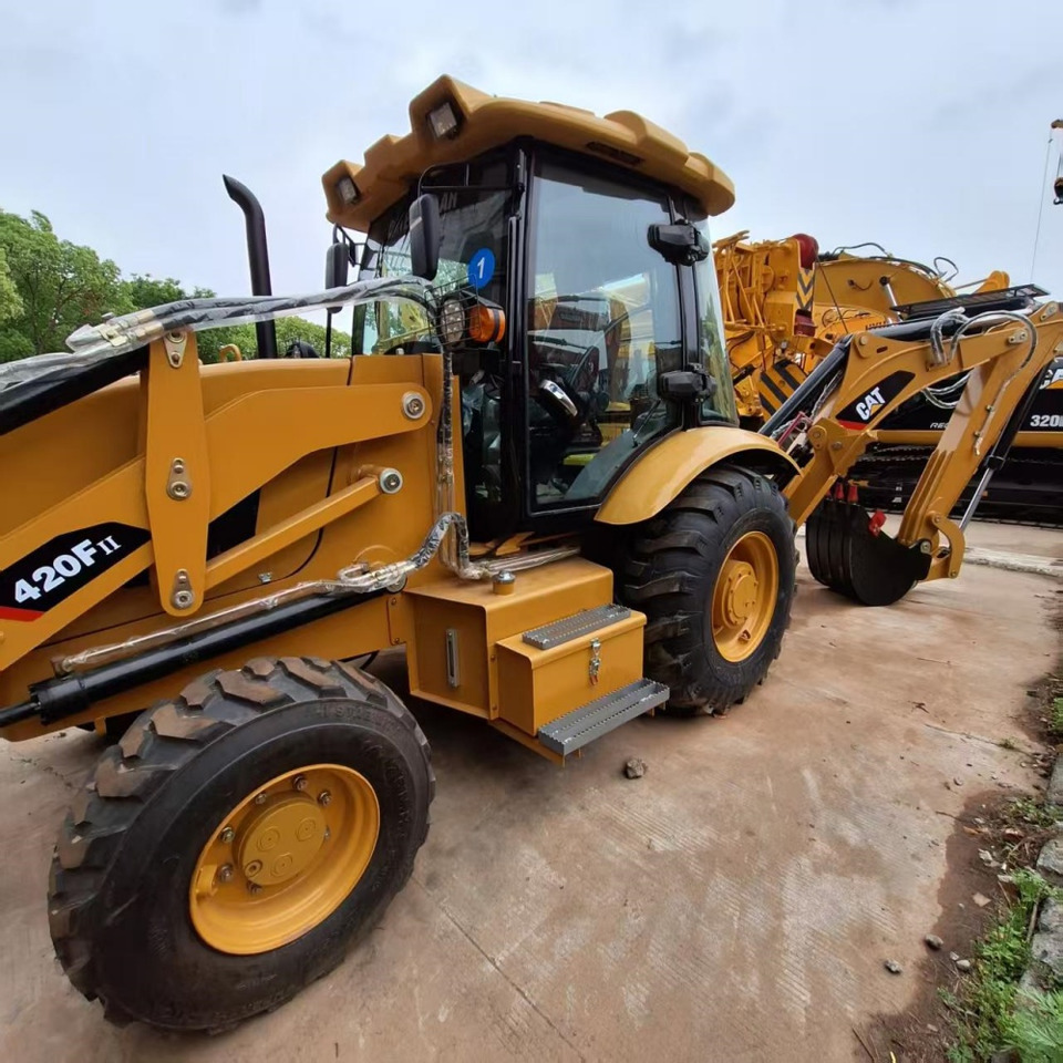 CAT 420F Backhoe Loader - Багер-товарач: снимка 4 CAT 420F Backhoe Loader - Багер-товарач: снимка 4