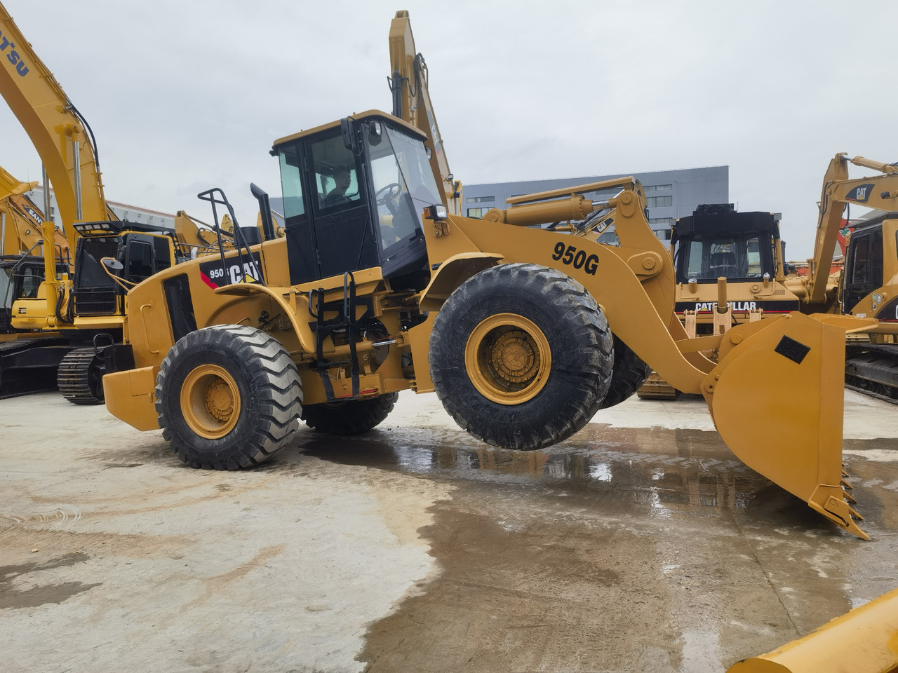 CAT 950G Wheel Loader - Колесен товарач: снимка 2 CAT 950G Wheel Loader - Колесен товарач: снимка 2