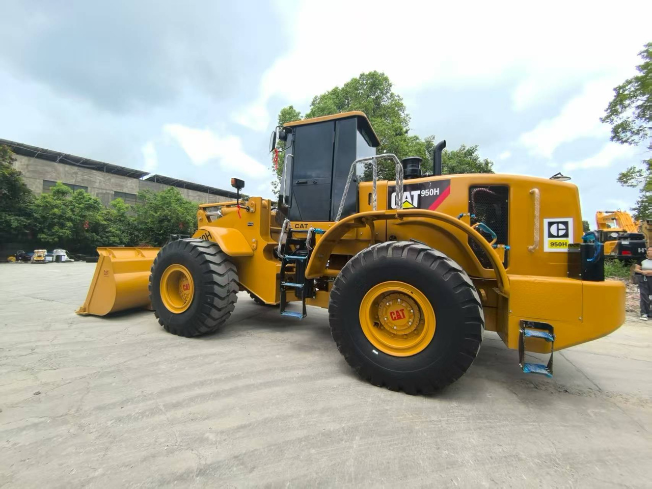 CAT 950H - Колесен товарач: снимка 2 CAT 950H - Колесен товарач: снимка 2