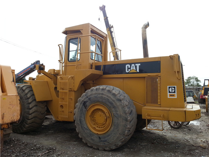 CAT 980F - Колесен товарач: снимка 2 CAT 980F - Колесен товарач: снимка 2