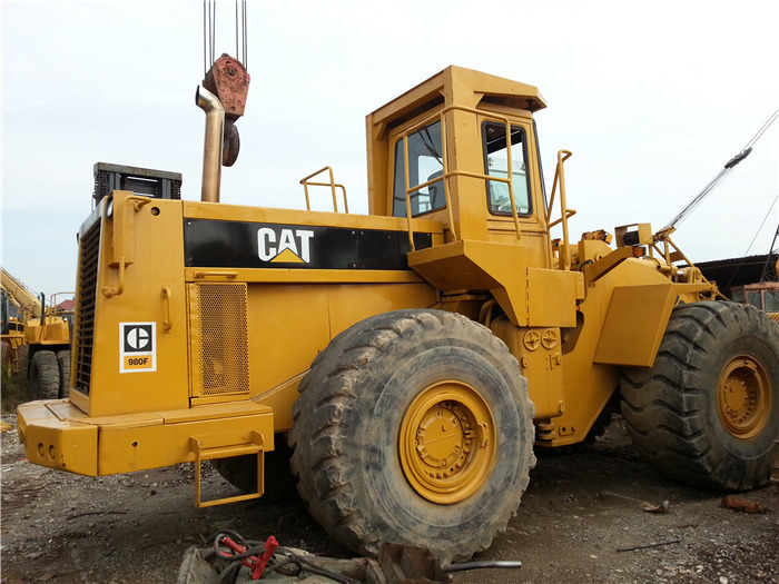 CAT 980F - Колесен товарач: снимка 2 CAT 980F - Колесен товарач: снимка 2