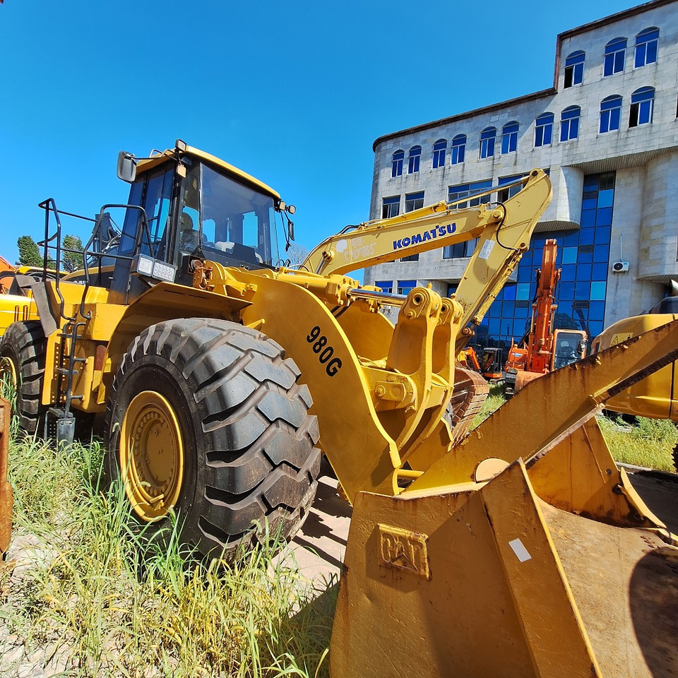 CAT 980G - Колесен товарач: снимка 1 CAT 980G - Колесен товарач: снимка 1