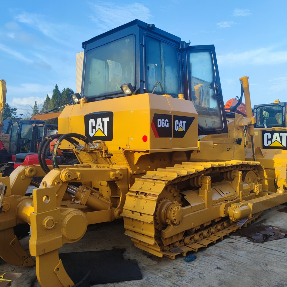 CAT D6G Bulldozer - Булдозер: снимка 1 CAT D6G Bulldozer - Булдозер: снимка 1