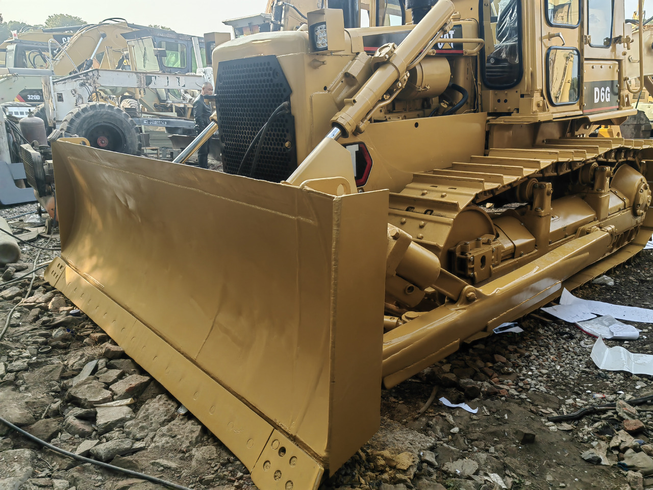 CAT D6G Bulldozer - Булдозер: снимка 4 CAT D6G Bulldozer - Булдозер: снимка 4