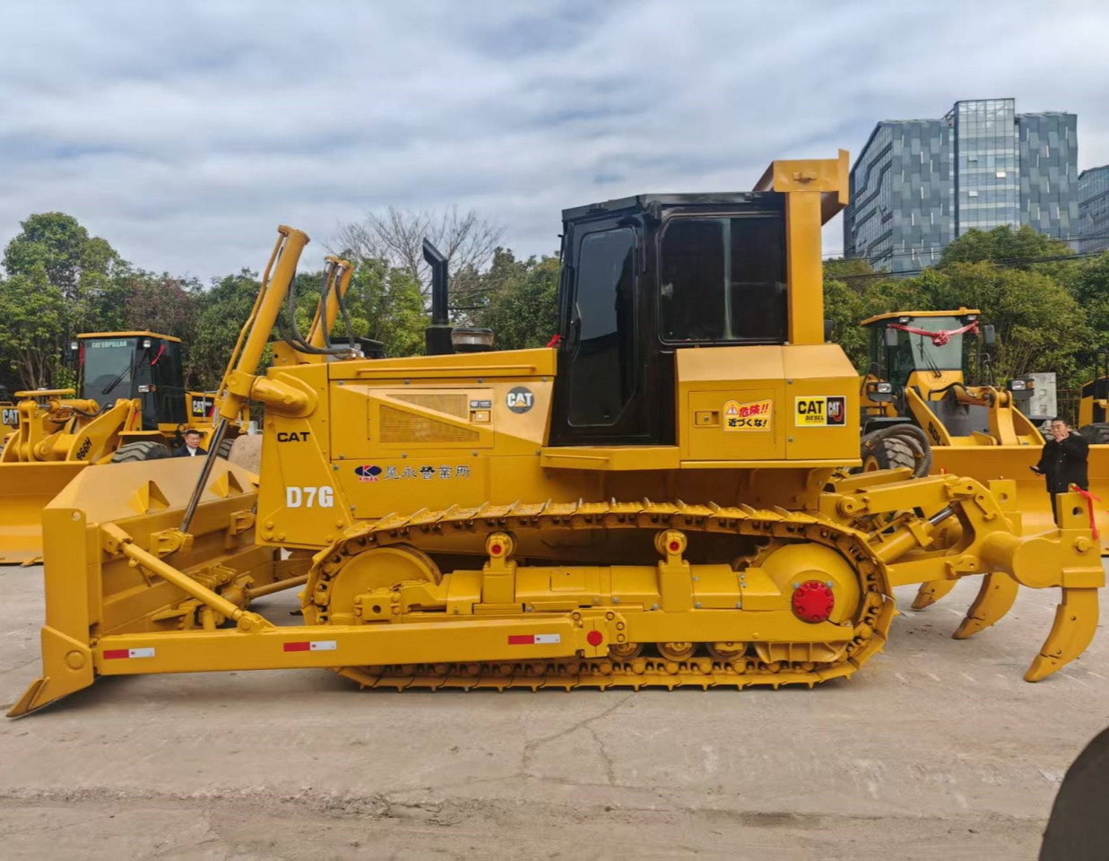 CAT D7G Bulldozer - Булдозер: снимка 1 CAT D7G Bulldozer - Булдозер: снимка 1