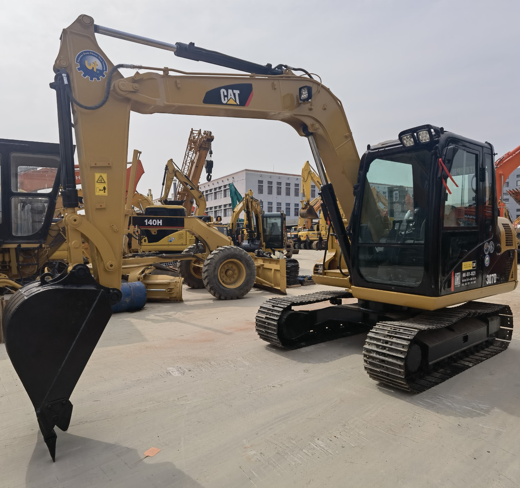 CATERPILLAR 307D - Верижен багер: снимка 2 CATERPILLAR 307D - Верижен багер: снимка 2