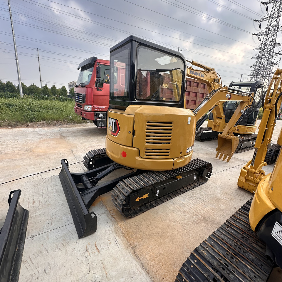 CATERPILLAR CAT 303.5E MINI Crawler excavator - Мини багер: снимка 4 CATERPILLAR CAT 303.5E MINI Crawler excavator - Мини багер: снимка 4