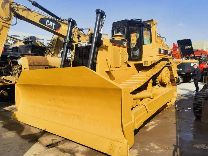 Cheap Price Used CAT Bulldozer machine Japan Caterpillar D7H D7R bulldozer dozer for sale - Булдозер: снимка 5 Cheap Price Used CAT Bulldozer machine Japan Caterpillar D7H D7R bulldozer dozer for sale - Булдозер: снимка 5