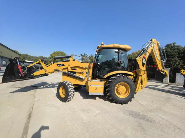 Cheap prices Good Condition High Performance CAT 420F used backhoe loader for sale - Багер-товарач: снимка 4 Cheap prices Good Condition High Performance CAT 420F used backhoe loader for sale - Багер-товарач: снимка 4