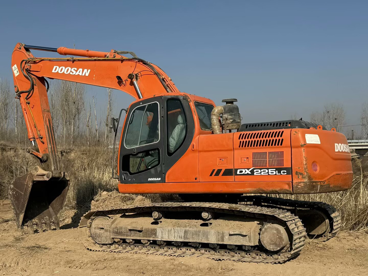 DOOSAN Doosan DX225LC Crawler excavator - Верижен багер: снимка 3 DOOSAN Doosan DX225LC Crawler excavator - Верижен багер: снимка 3