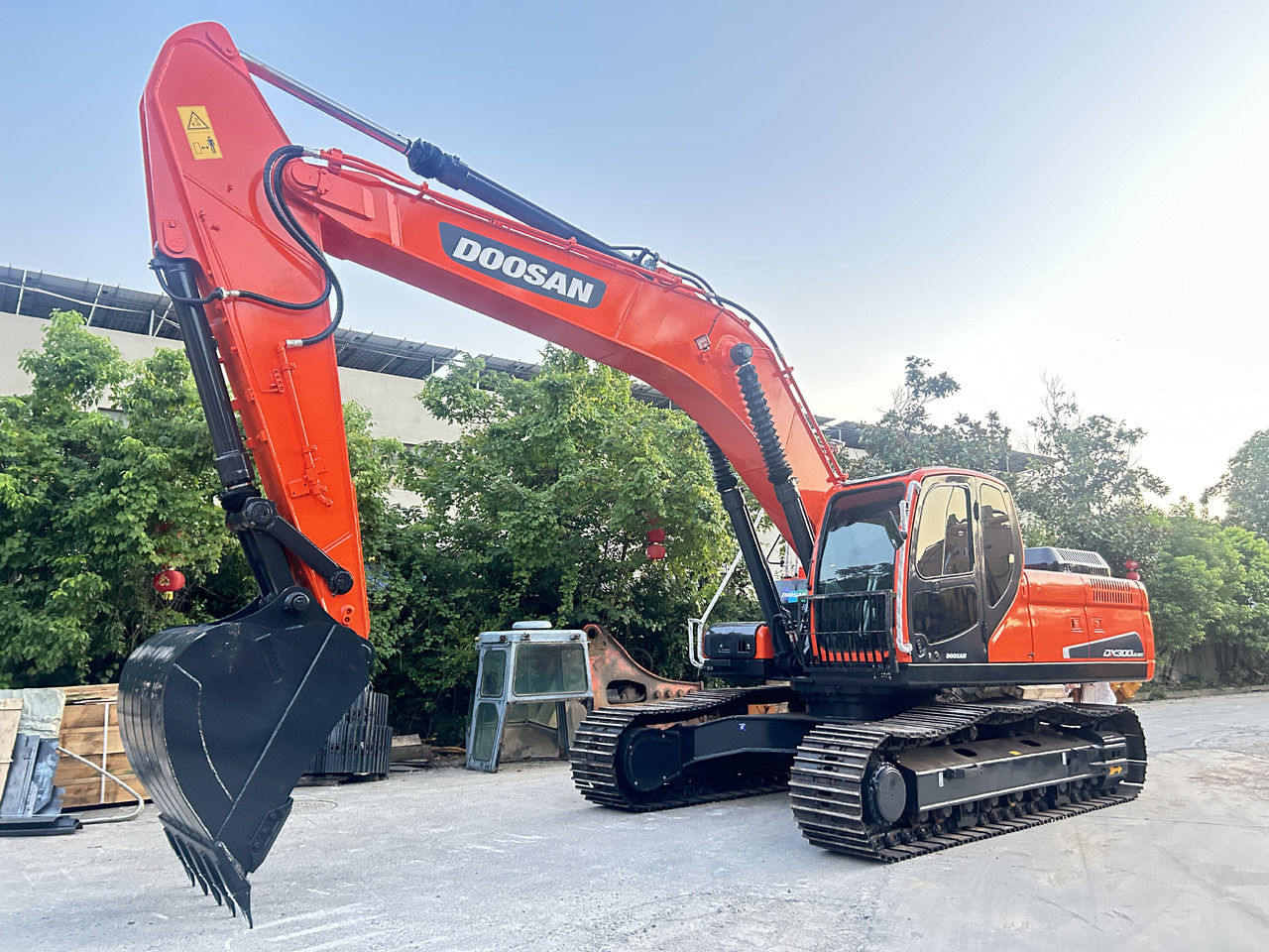 Doosan DX300LC Crawler Excavator - Верижен багер: снимка 1 Doosan DX300LC Crawler Excavator - Верижен багер: снимка 1