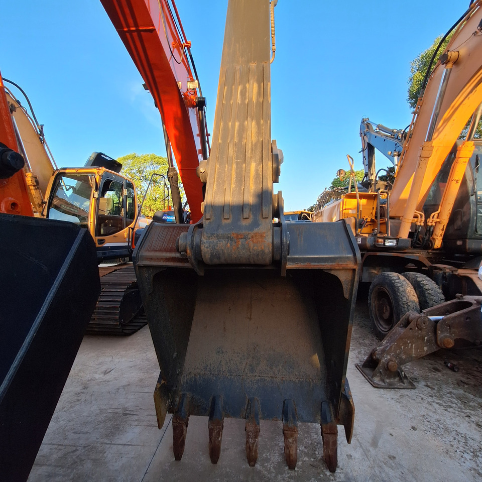 Doosan Dx225LCA Crawler Excavator - Верижен багер: снимка 5 Doosan Dx225LCA Crawler Excavator - Верижен багер: снимка 5