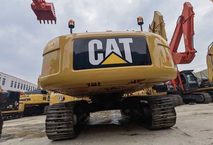 Excavator SECOND HAND Excavator Cat 325D 325DL Used Excavator Cheap Price FOR SALE - Верижен багер: снимка 2 Excavator SECOND HAND Excavator Cat 325D 325DL Used Excavator Cheap Price FOR SALE - Верижен багер: снимка 2