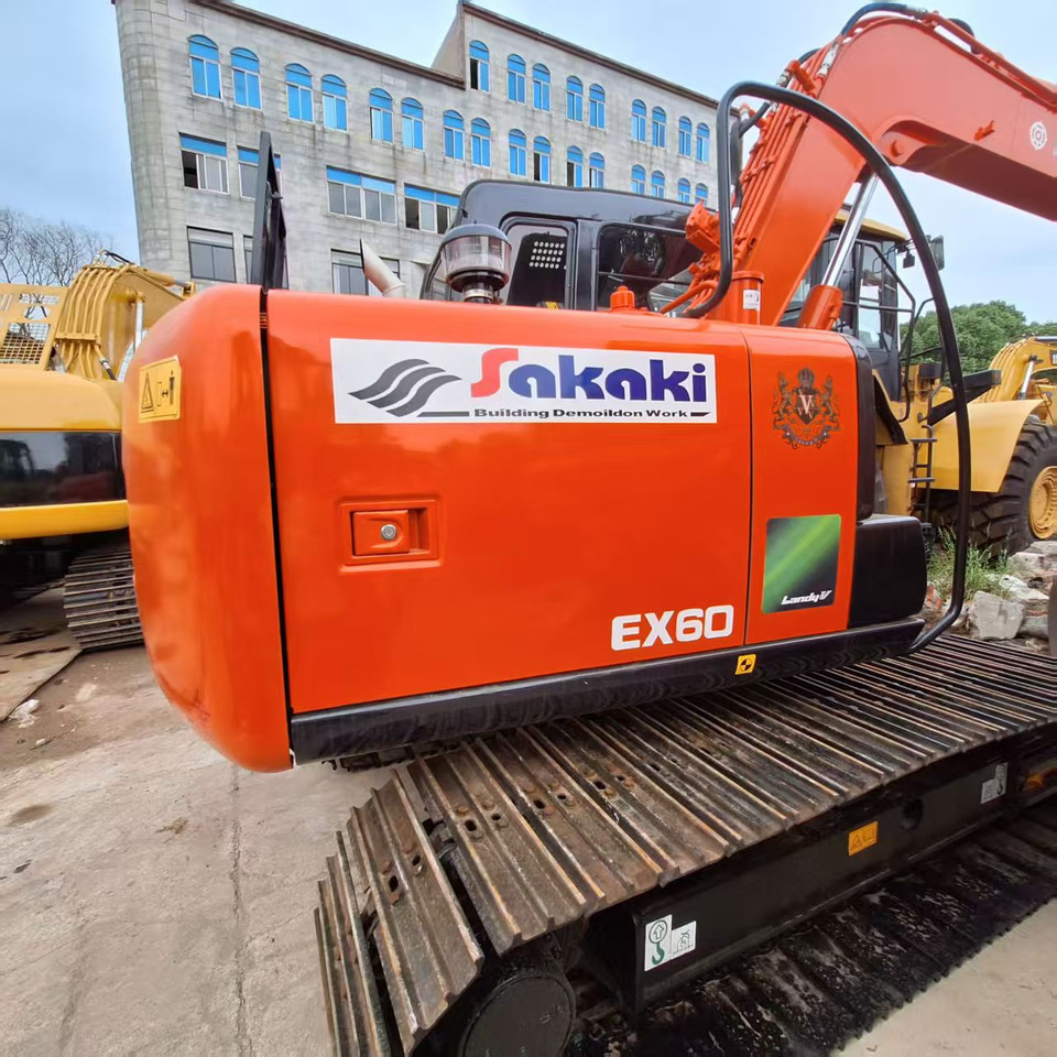 Hitachi EX60 Excavator - Верижен багер: снимка 2 Hitachi EX60 Excavator - Верижен багер: снимка 2