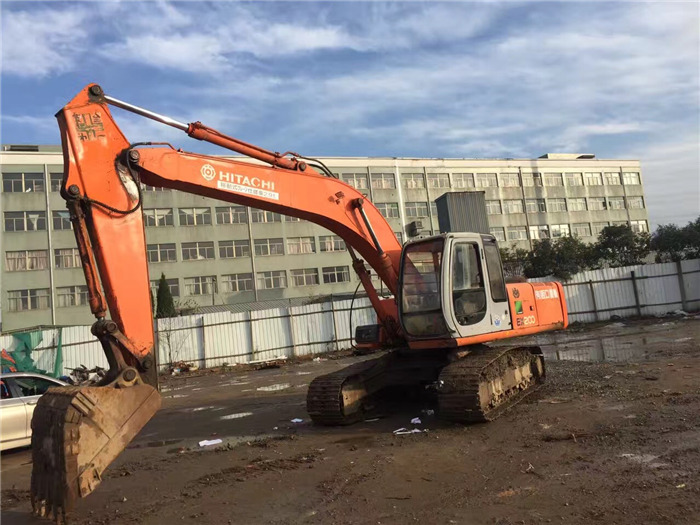 Hitachi ZX200 Excavator - Верижен багер: снимка 4 Hitachi ZX200 Excavator - Верижен багер: снимка 4