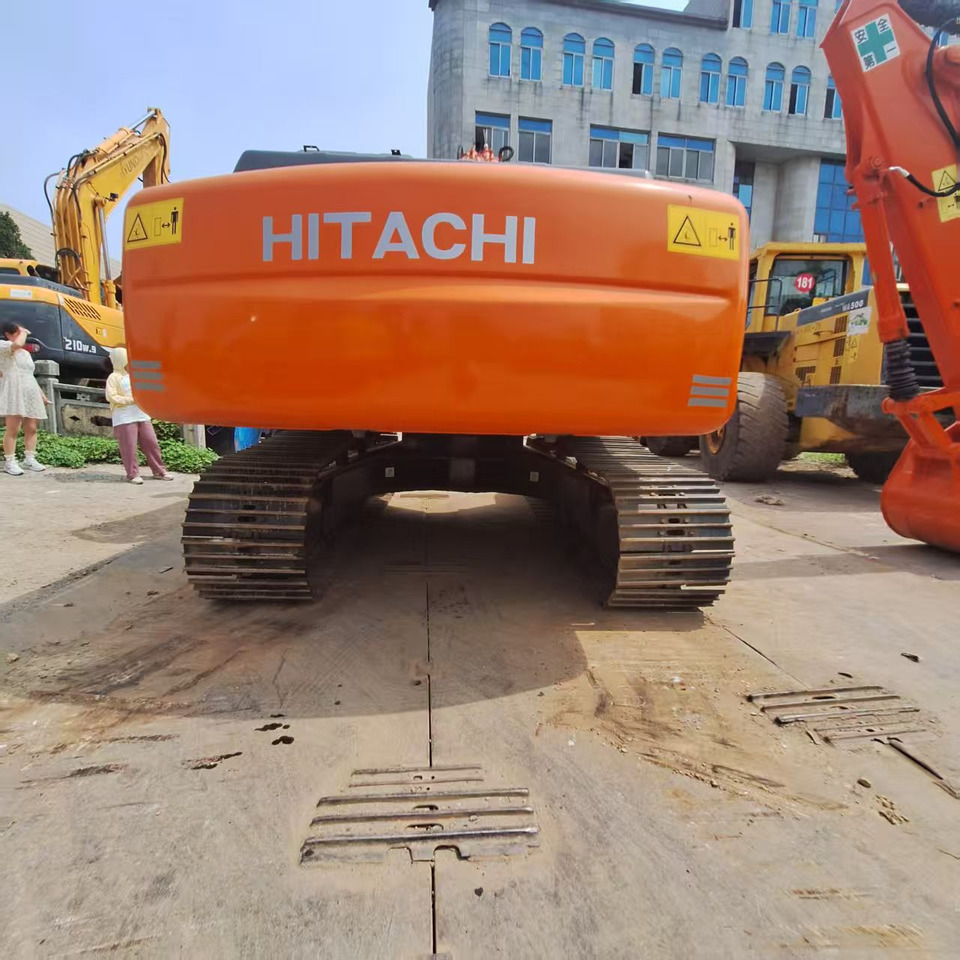 Hitachi ZX200 Excavator - Верижен багер: снимка 5 Hitachi ZX200 Excavator - Верижен багер: снимка 5